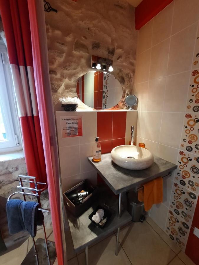 L'Echappee Tremoussante Bed and Breakfast Saint-Barthélemy-de-Vals Εξωτερικό φωτογραφία